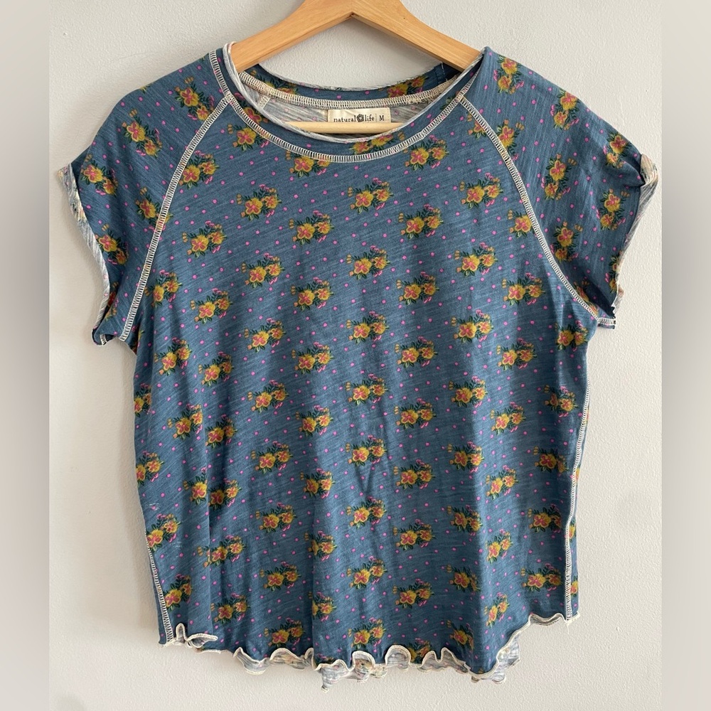 Natural Life  Cotton Short Sleeve Shirt Floral Garden Lettuce Hem Boho Blue M